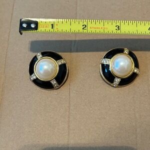 Elegant‎ Black and Gold Pearl Earrings Clip On pre owned